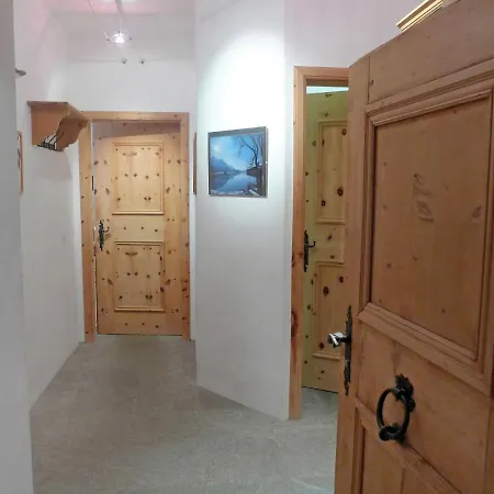 Chesa Cromer By Interhome